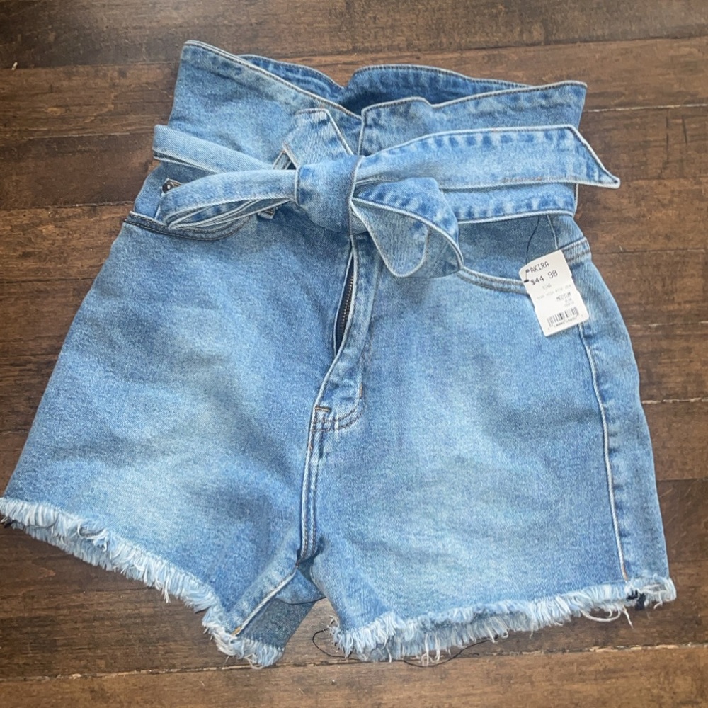 Akira Never worn Denim High waisted shorts
